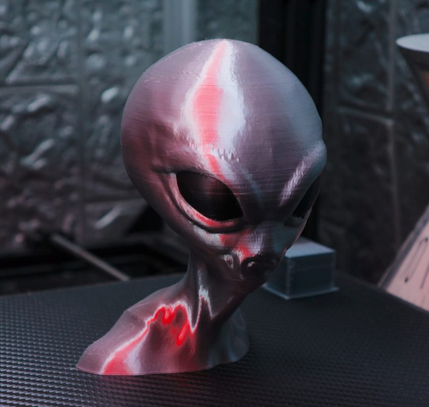 AlienBust_Green1_N5N_DSC01005