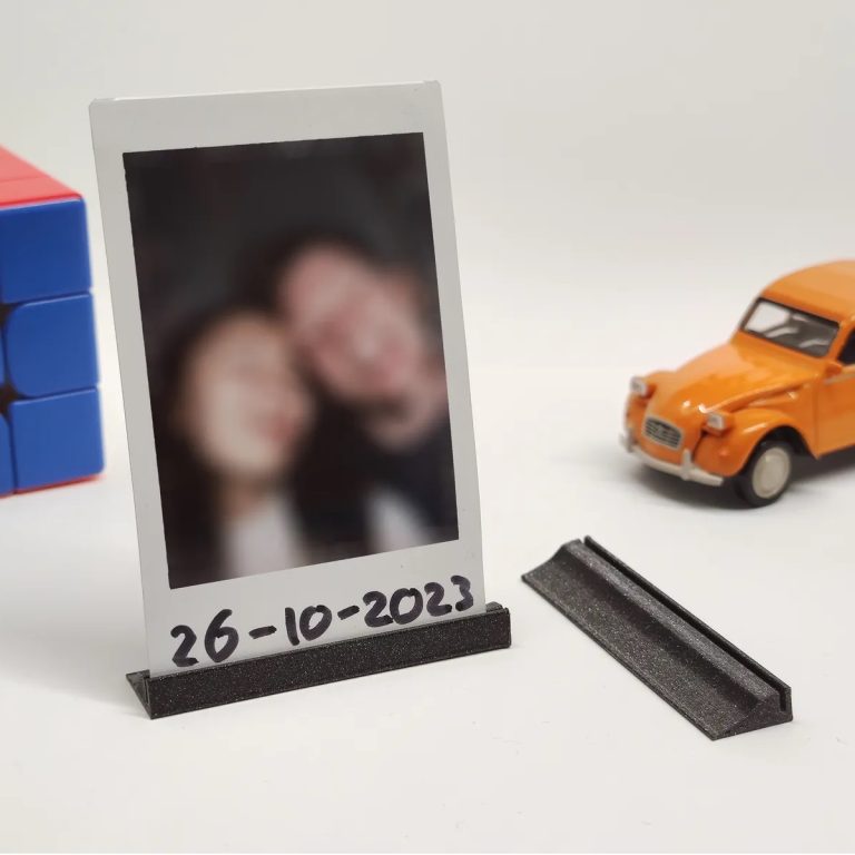 استند عکس های چاپ شده Polaroid